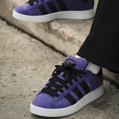 adidas morados